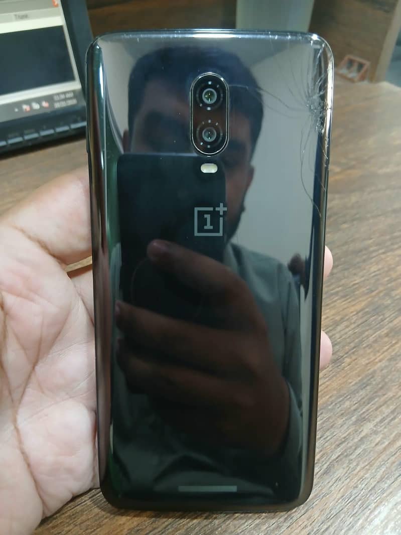 One Plus 6T 1