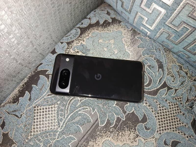 Google Pixel 8 0