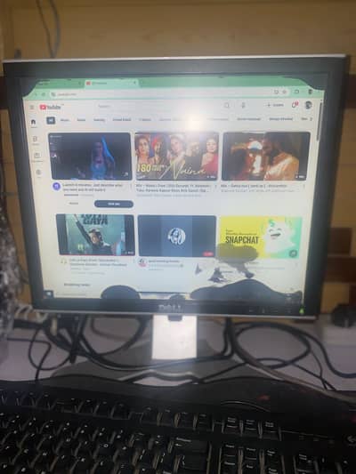 Dell 19 Inch Monitor Original For Sale 10/7  condition Urgent sell