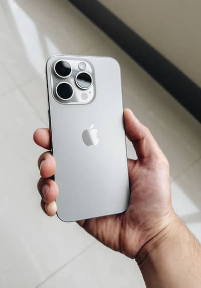 Apple iPhone 15 Pro