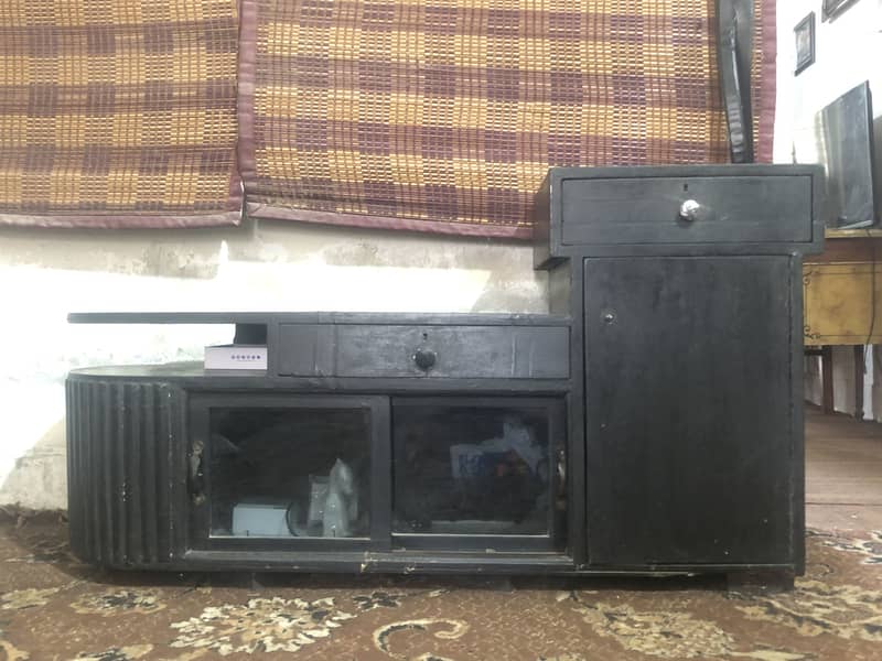 Tv table 0