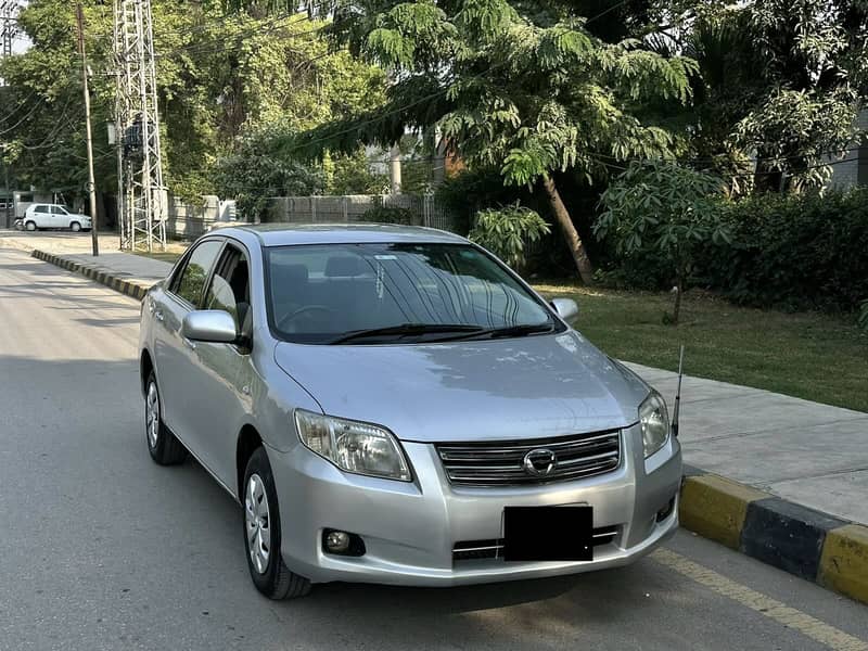 Toyota Corolla Axio 0