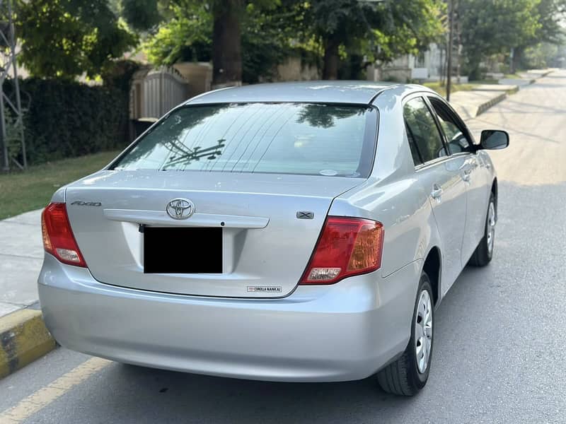 Toyota Corolla Axio 5