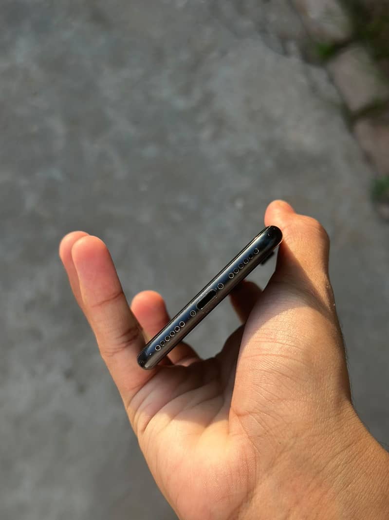Apple iPhone SE3 generation 4