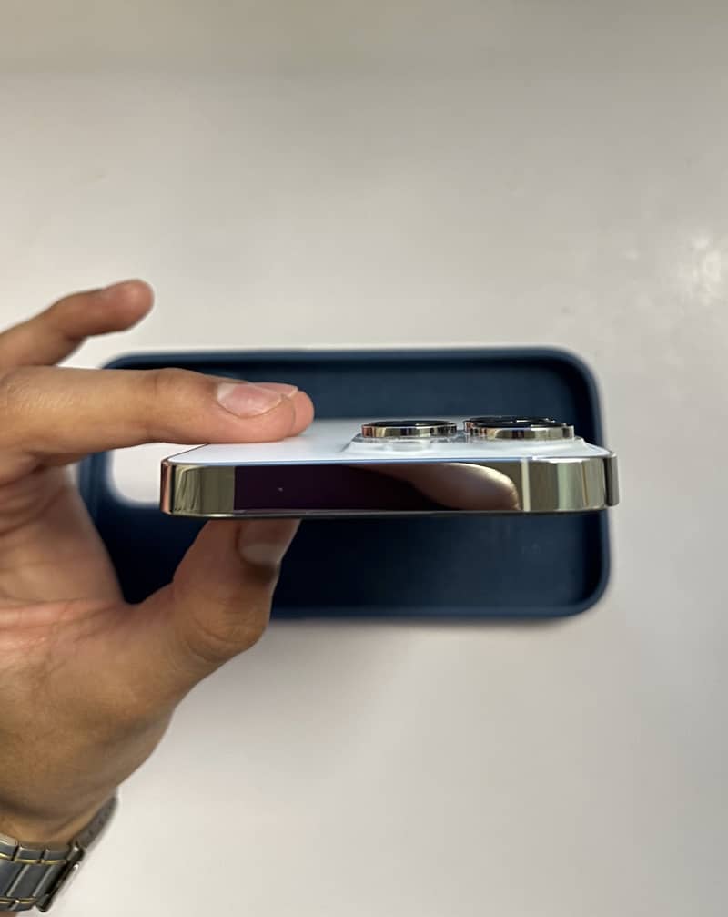 Apple iPhone 14 Pro 6