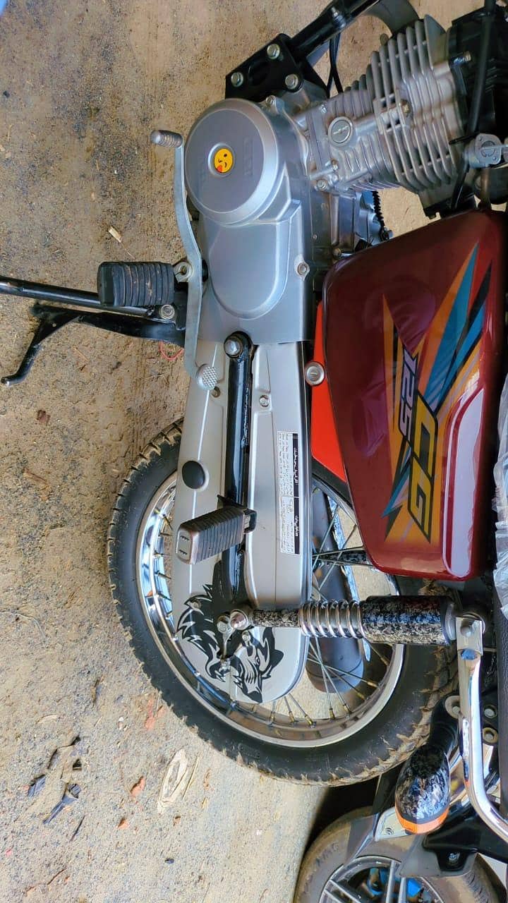 CG125 7