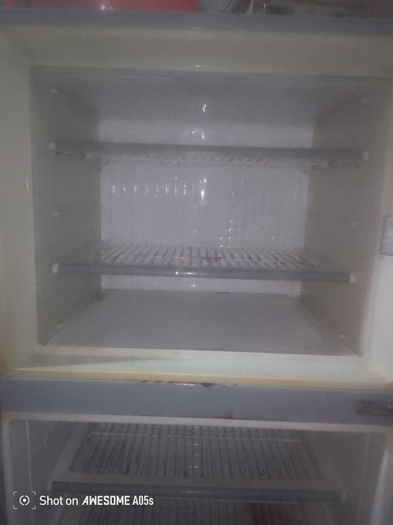 Dawlance fridge 4