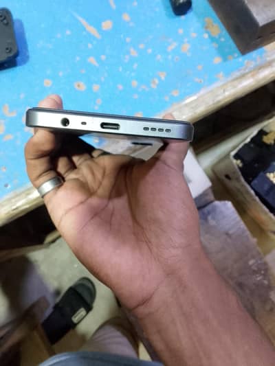 Realme Note 60