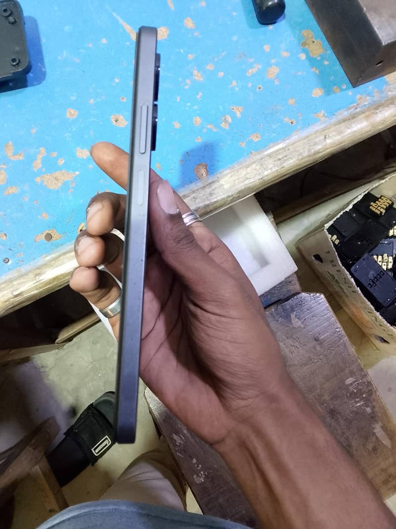 Realme Note 60 1