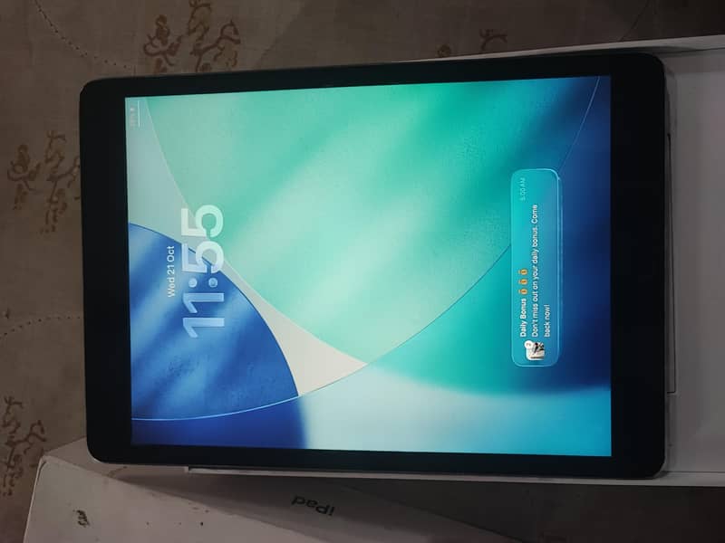 Ipad 9th generation 64GB 5