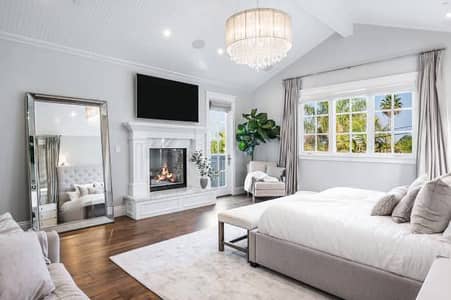 Furnished room available job person or visitors only