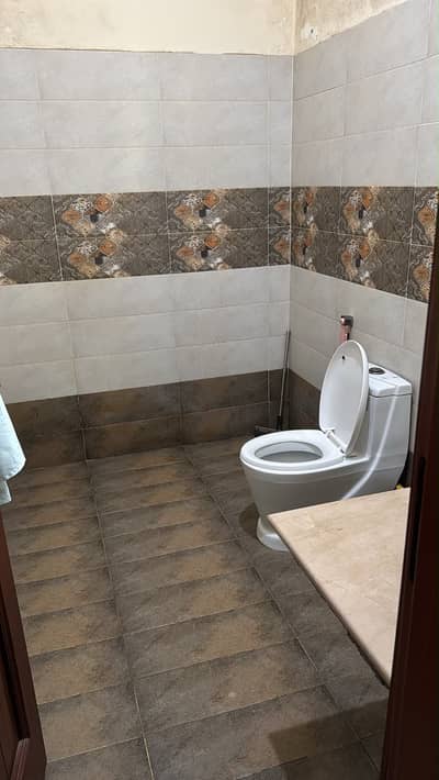 One Kanal lower portion for Rent