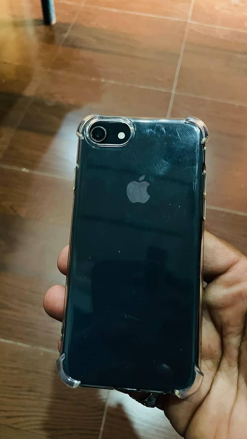 Apple iPhone 8 2