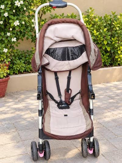 junior brand stroller in just 4000