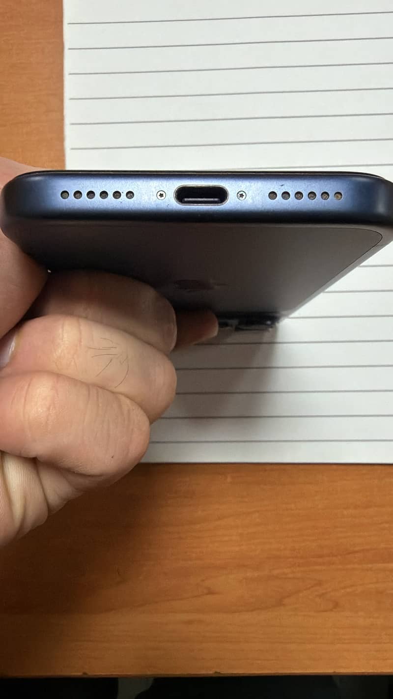 Apple iPhone 17 Pro Max 1