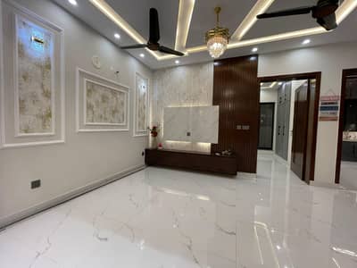 5 Marla Brand New House Available For Sale