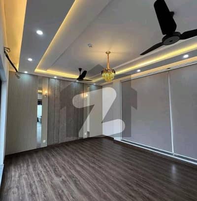 Brand New 1 Kanal House For Sale