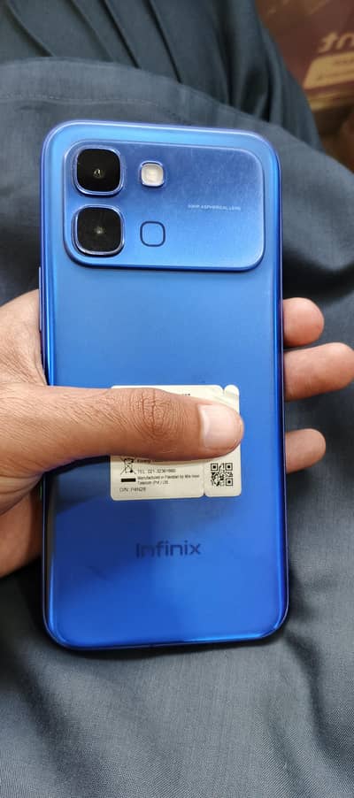 Infinix note adge 5g 8 256 with box charge original