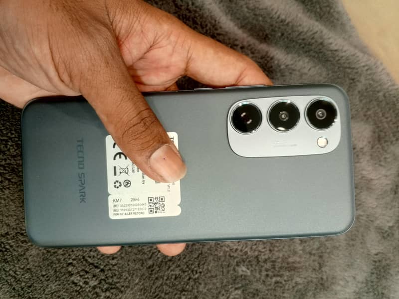 Tecno Spark 40 Pro Plus 0