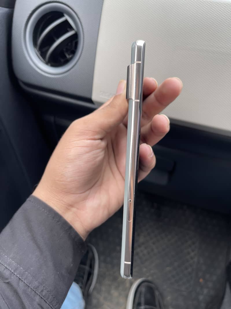 Google Pixel 7 Pro 2