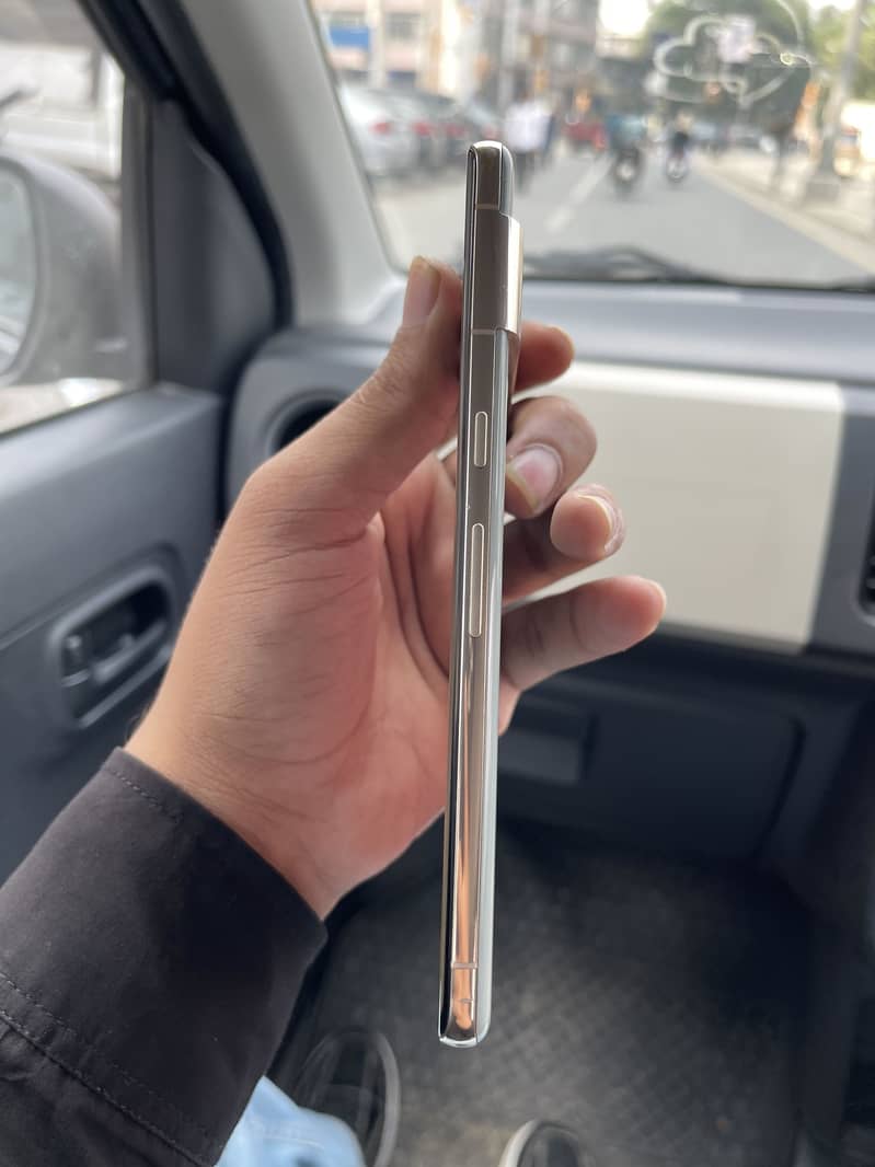 Google Pixel 7 Pro 4