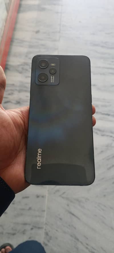 Realme C35