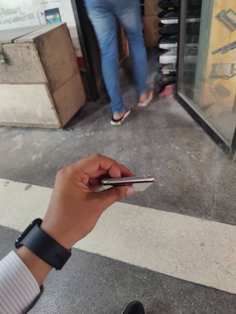 Apple iPhone XS 2