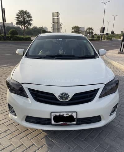 Toyota Corolla GLI 2013
