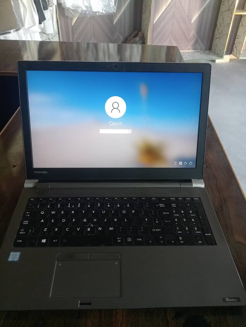 Laptop 0