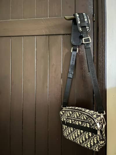 Stylish Monogram Crossbody Bag – Black & Beige