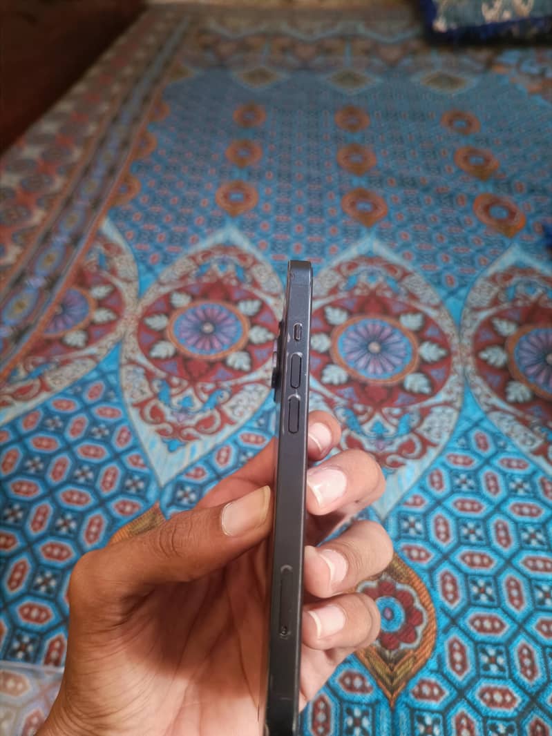 iPhone 13 FU 5