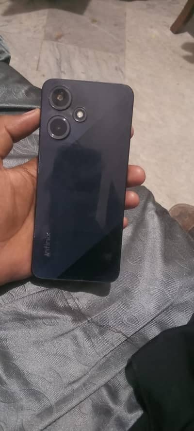 Infinix Hot 30 Play