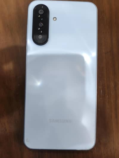 samsung A17 6/128 official PTA approved with box.