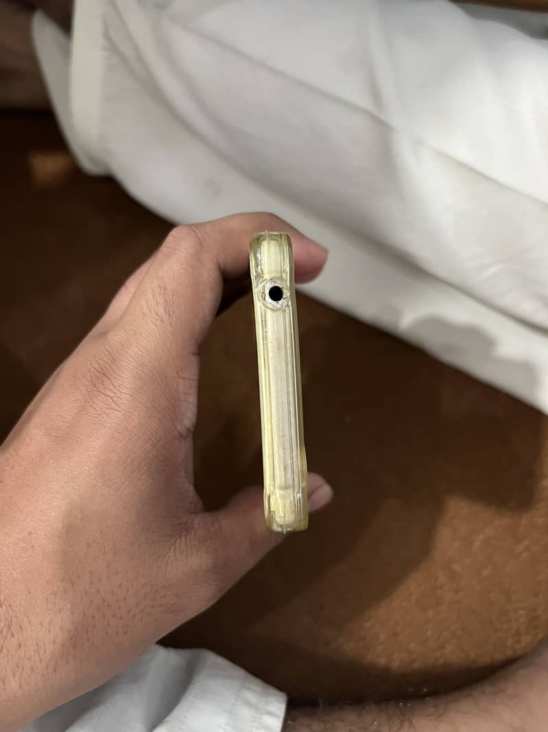 Oppo A37 3