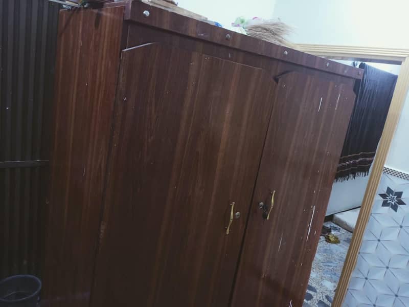 cabinet 3
