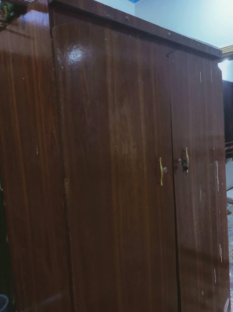 cabinet 4