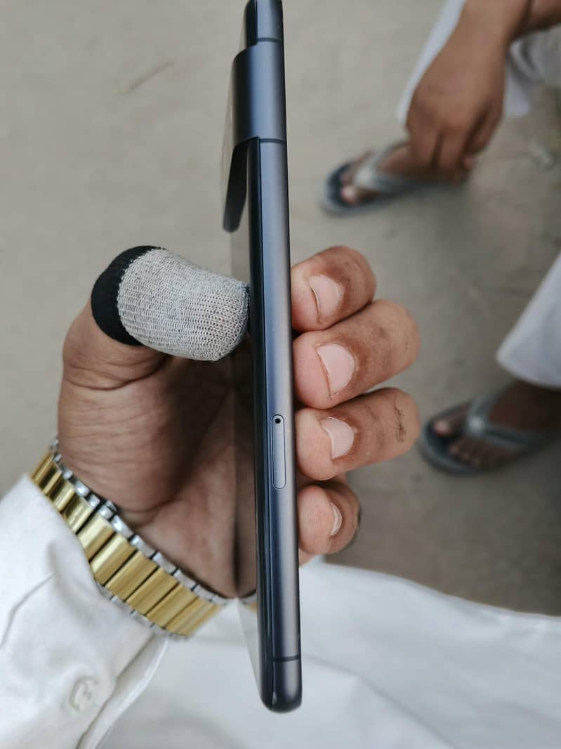 Google Pixel 7 5