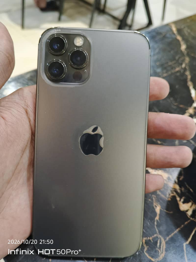 Apple iPhone 12 Pro 1