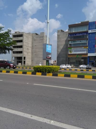 Phase 7 Block U Plot No. 1051 ". Size: 20 Marla on 100ft road.