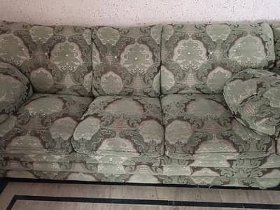 3 + 2+2+1 poshish sofa set