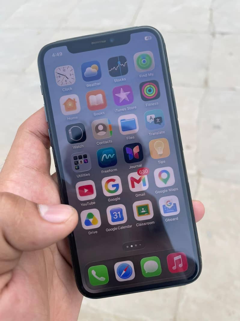 Apple iPhone 11 Pro 8