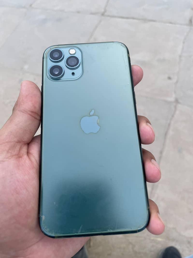 Apple iPhone 11 Pro 12