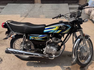 Honda 125 New Almost saaf condition Applied for