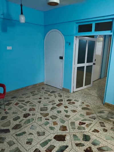 3 Bed Semi-Furnished Flat With Private Roof