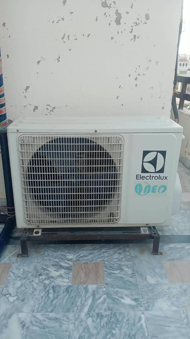 Split AC 1
