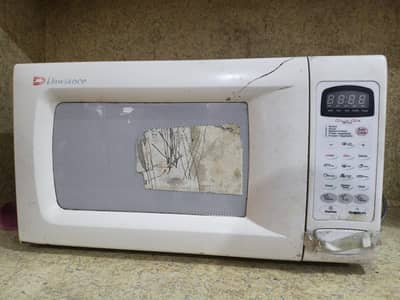 Dawlence DW-131A Microwave Oven