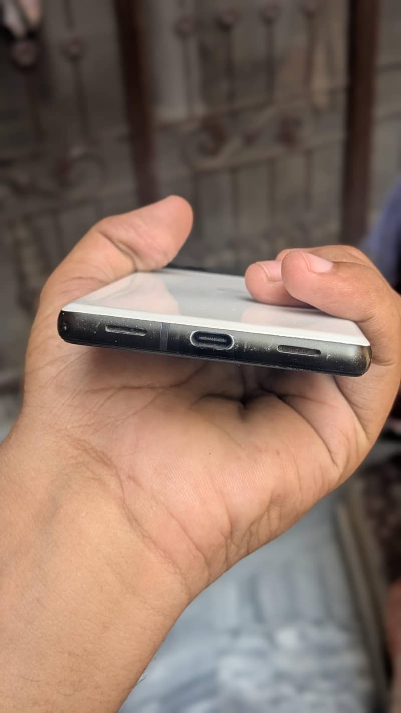 Google Pixel 6a 3