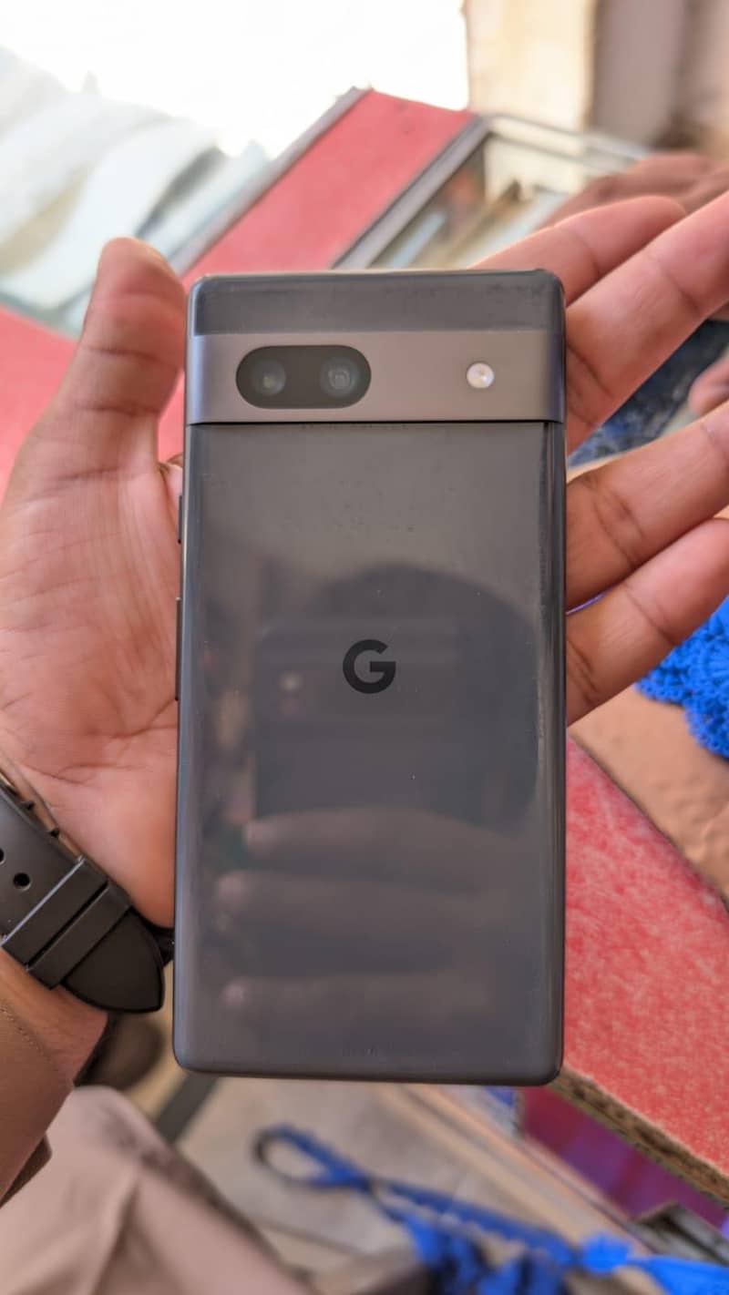 Google Pixel 7a 1