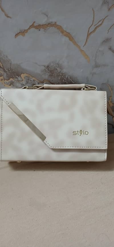 Stylo Original White Crossbody Bag – Excellent Condition