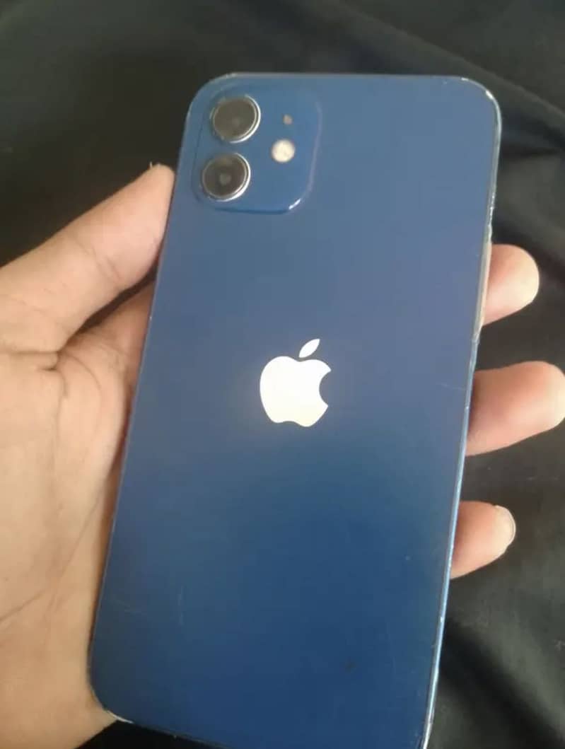 Apple iPhone 12 2